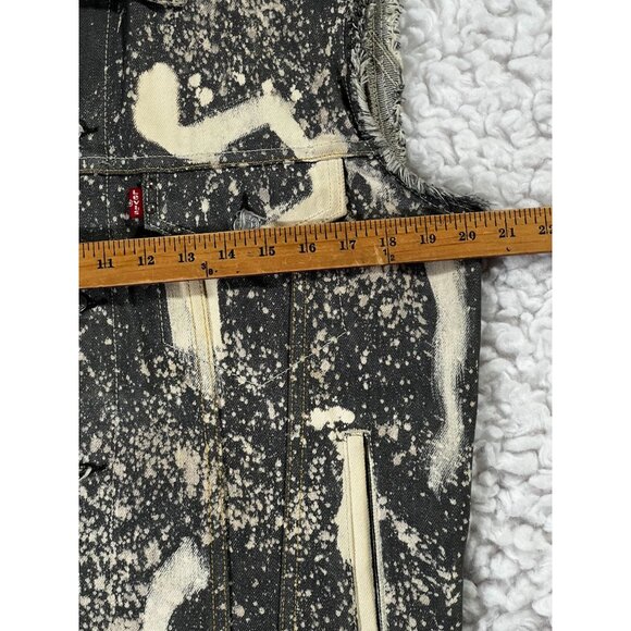 Levis Vest Jacket Mens Denim Med Distressed Splatter Paint - Picture 4 of 8